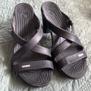 Crocs Cyprus V Heels Criss-Cross Sz 10 Black